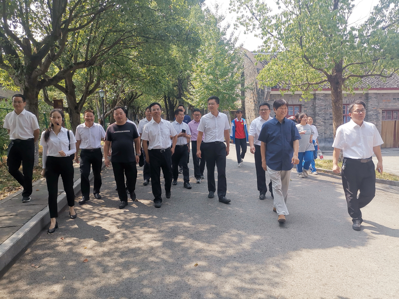 1663311322924013777.jpg 0bf972701fe132d702217d2b28f06f4.jpg