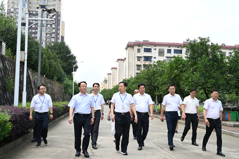 1686820427599039516.jpg e06c224d0702ab2b3f8a79c797135b3.jpg